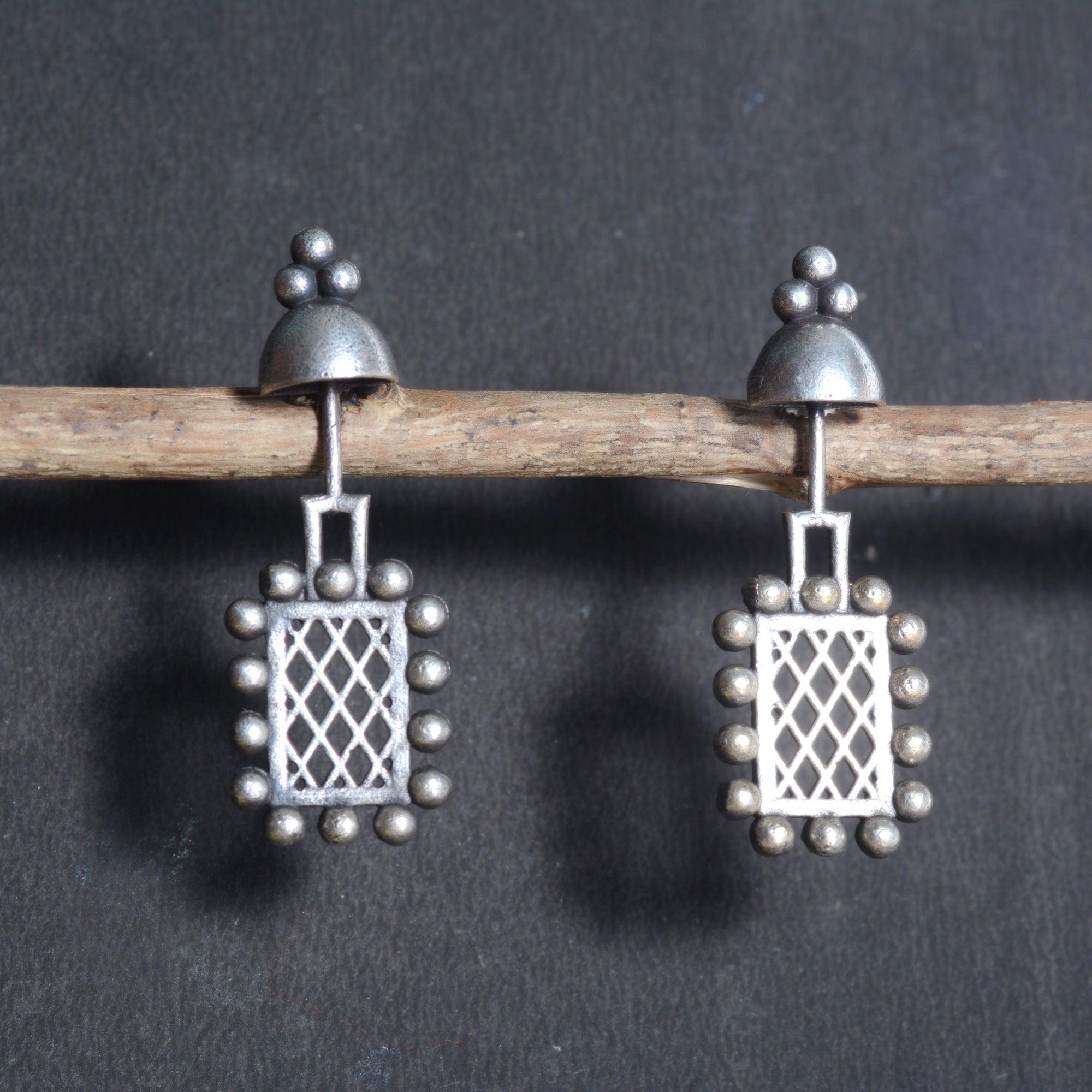 Oxidized 925 Silver Plated Stud Earring - Sarichka Fashion