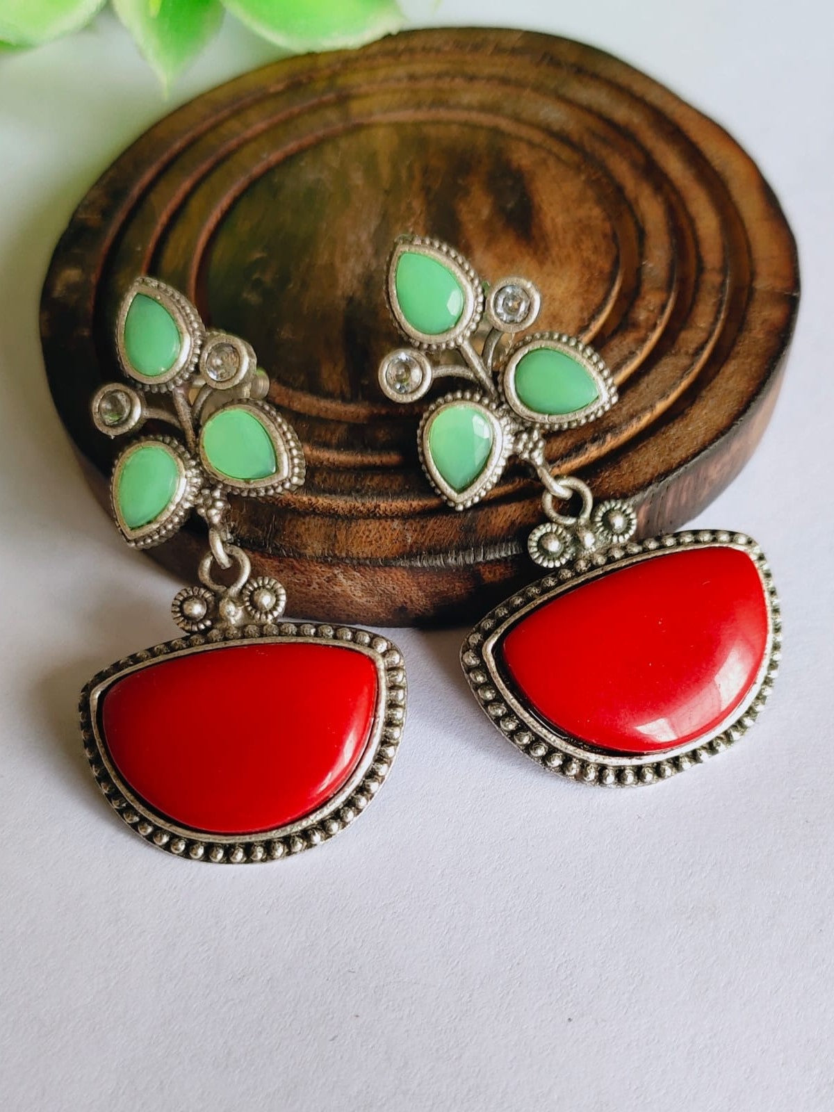 Oxidised Silver Look-Alike Stone D-Shape Dangler Earrings | Sarichka