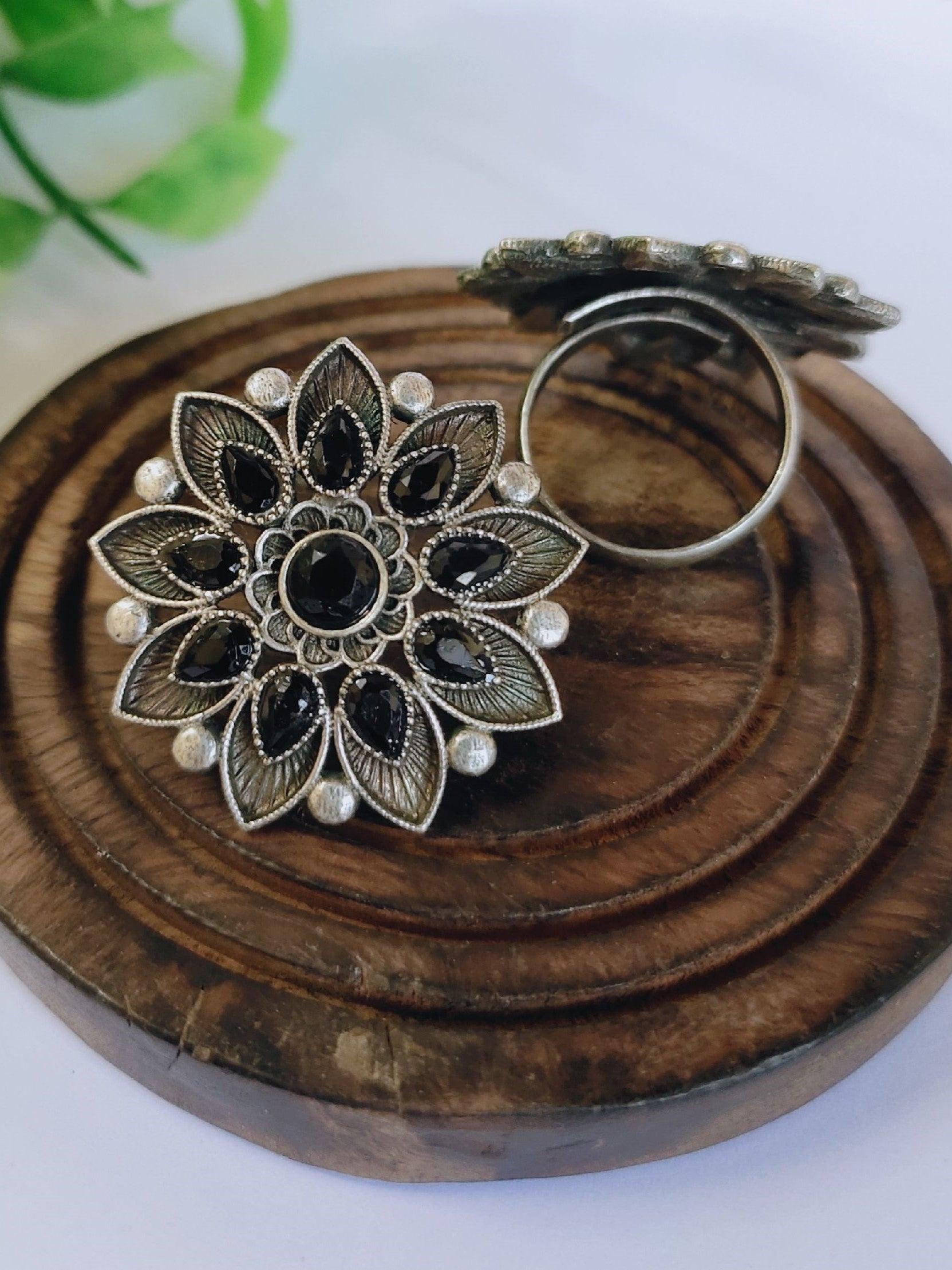 Silver Replica Designer Stone Adjustable Finger Rings for Ethnic Style | Sarichka