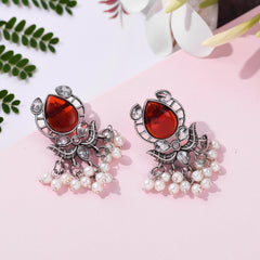 Oxidized Silver Plated Pearl And Stone Studded Earring - Sarichka Fashion