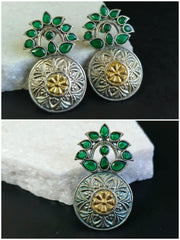 Oxidized Studs with Rings