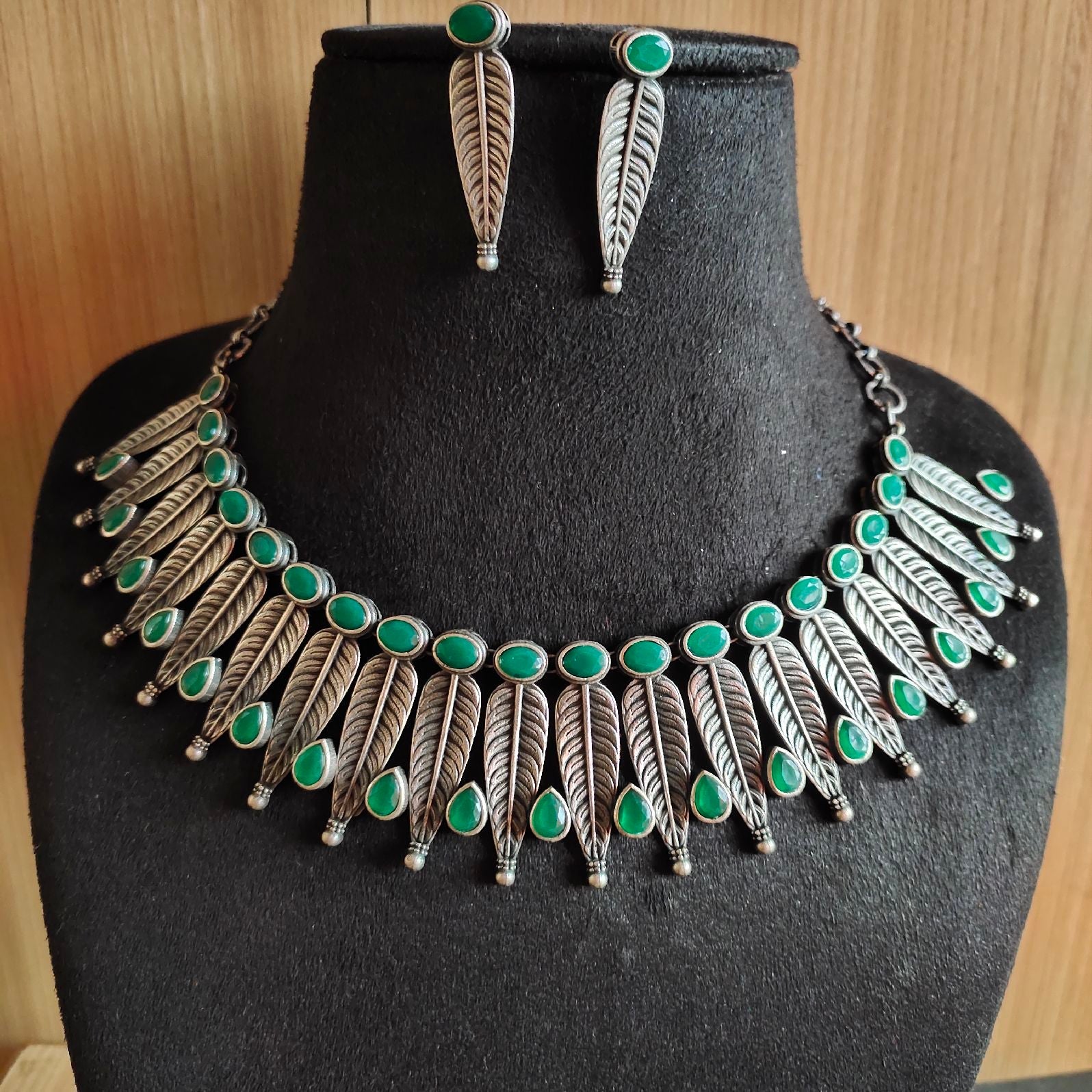 Antique Silver-Toned Elegant Necklace Set | Sarichka Fashion