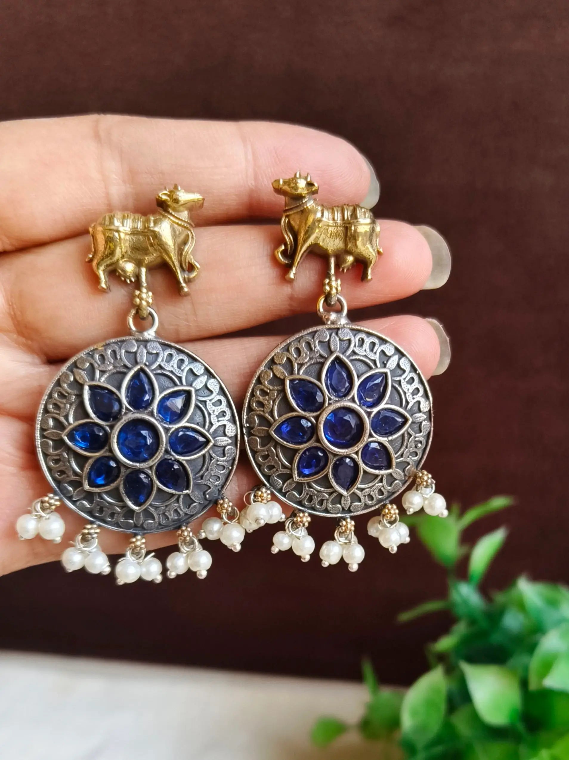 Antique Dual Tone Nandi Charm Dangler | Sarichka Fashion