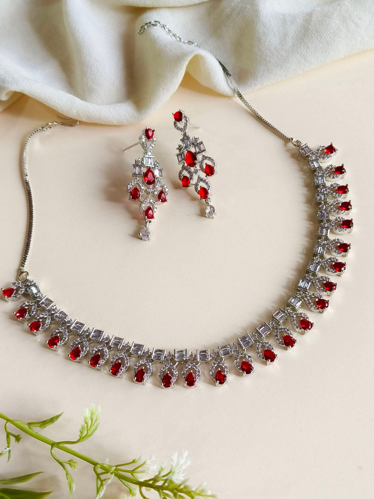 Iconic American Diamond Necklace | Sarichka